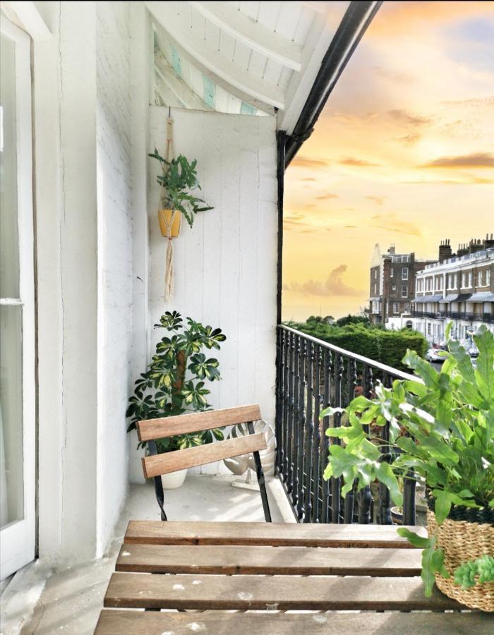 Luminous Town House By The Sea Villa Ramsgate Bagian luar foto